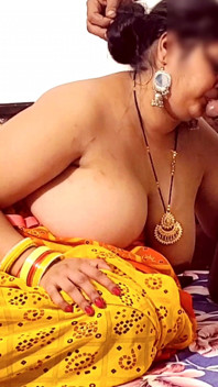 Indian Wife Hot XXX Fuck with Servant.