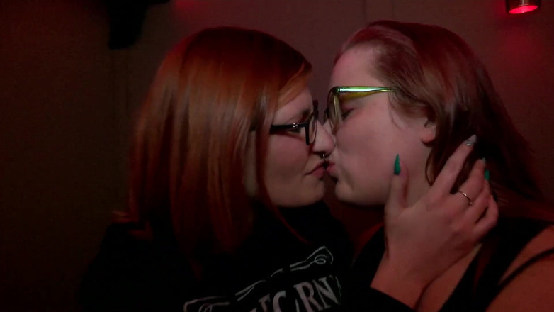 Private Society: Butt licking lesbians