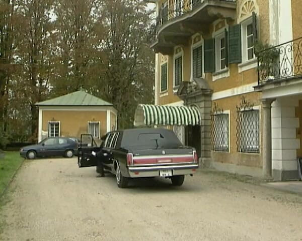 Porno Cloud: अंदर ड्राइव करें। एक सोसायटी की कहानी।