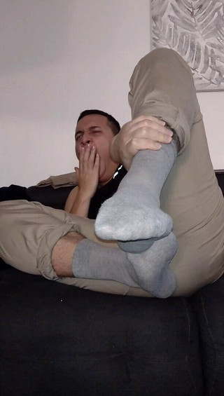 Tomas Styl: Stoking panjang pejabat untuk disembah