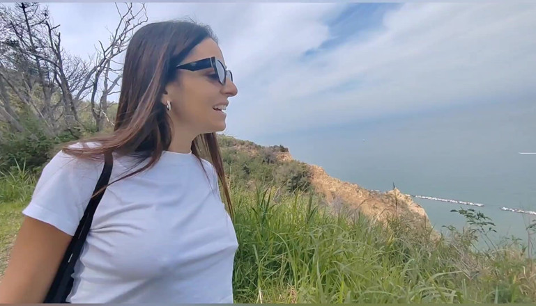 Ferrero anal experience: İtalyan çıplaklar plajında büyük bir yarakla sikiliyor. Bölüm 1.