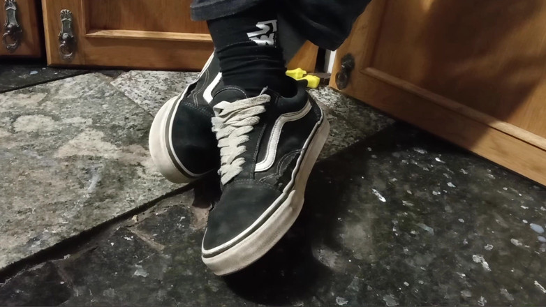 jerkofflover: My Vans Skate Shoes and White Socks a Compilation of...