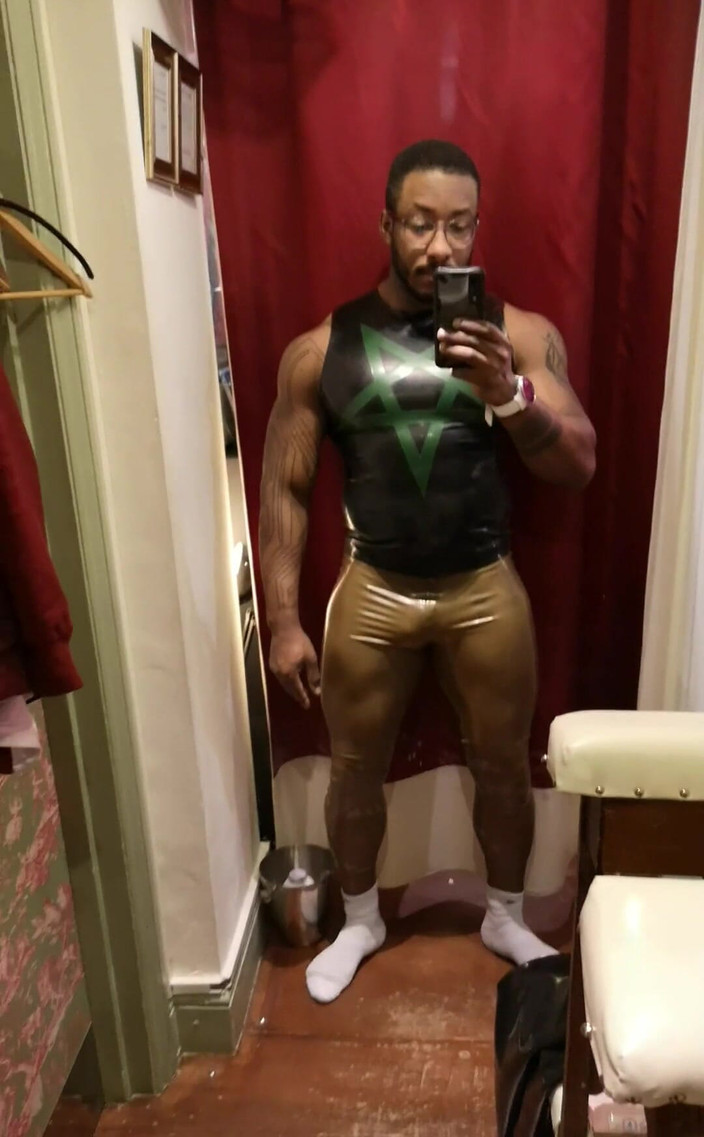 Amadeus: 내 인생에 더 많은 고무가 필요해