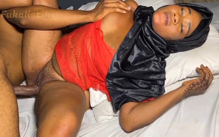 Fukalistik: Hijab Horny Widow Got Stretched Hookup Guy