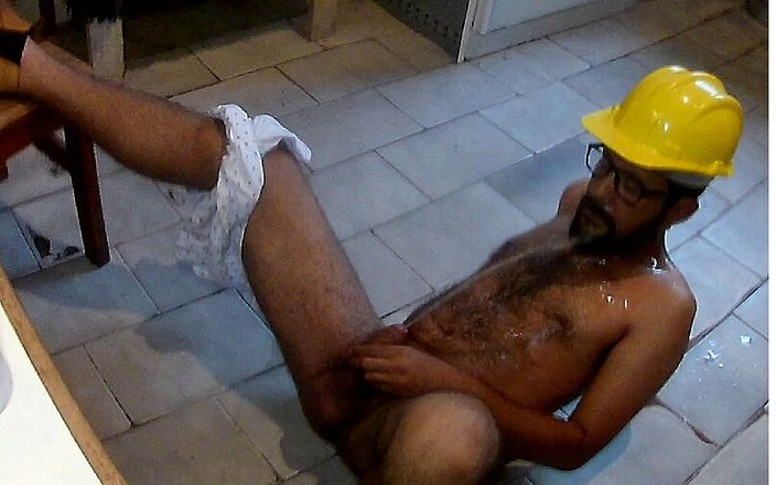 Stink HairyMale: Accro à la pisse, partie 2