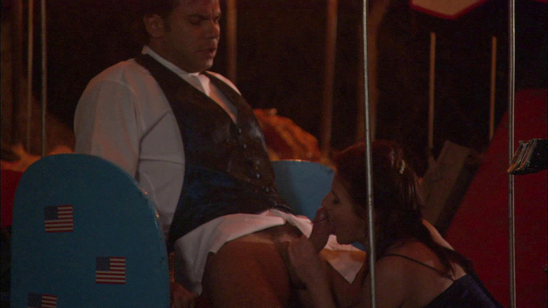 Foxy Desire: Dominica Leoni se reunește cu iubitul ei