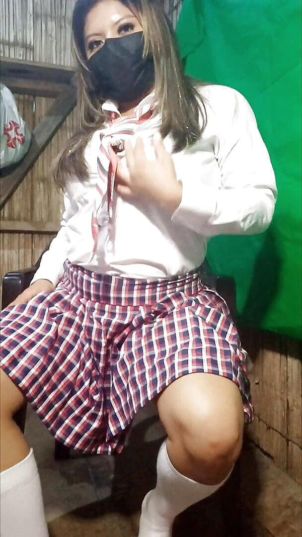 Martin13: Awek kolej ketat pepeknya untuk guru matelah