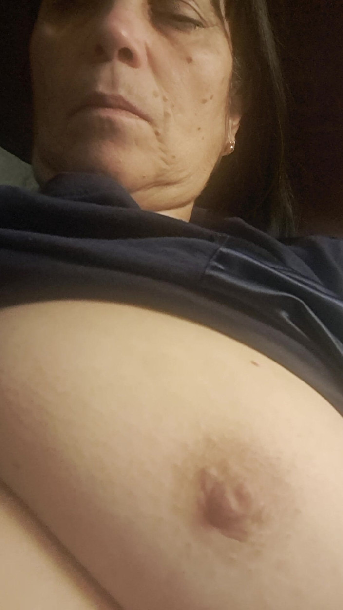 Mommy big hairy pussy: ibu tiri dientot habis-habisan sampai mengerang keenakan