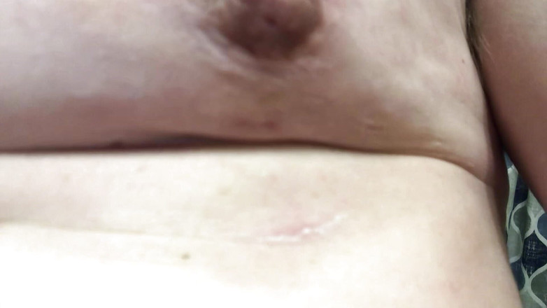 Clint Cumin: क्लिंट जीरा विकलांग गुलाम छाती सजा