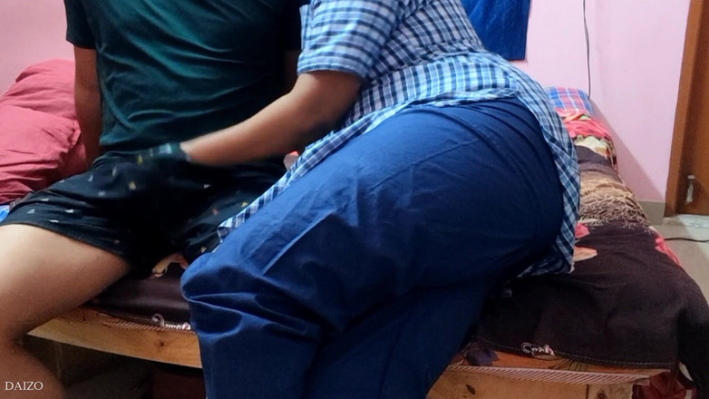 Daizo Premium: Šukám svoji nadrženou učitelku s velkým zadkem