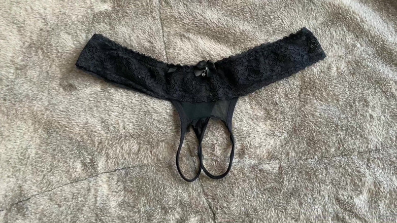 Coral Blue: Lins în cur cu Coral