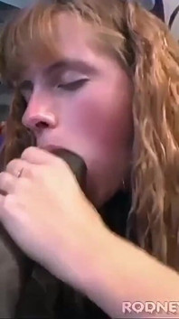 Drobna ślicznotka i potwór BBC Vintage