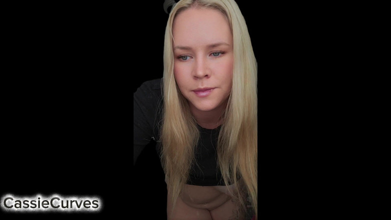 Cassie Curves: Giorno 7 di 7 Guadagna la liberazione o rimani bloccato per sempre