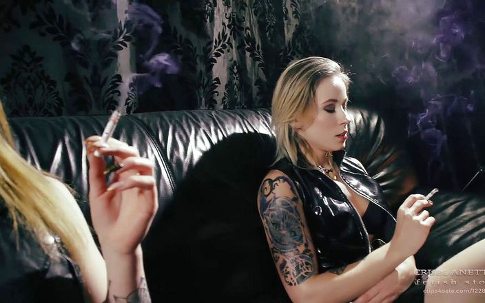 Cruel Anettes fetish world: Rauchiger zigarettenesser