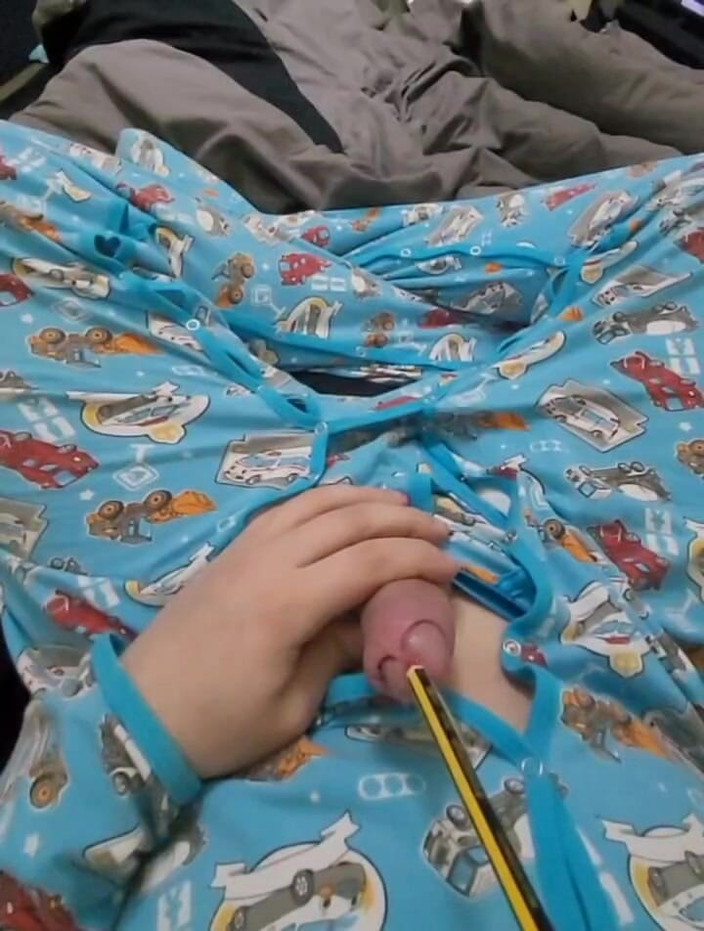 KinkyDL94: मेरे वयस्क romper Abdl में लग रहा है