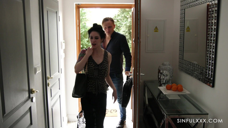 Sinfulxxx: Bad &amp; Breakfast 3