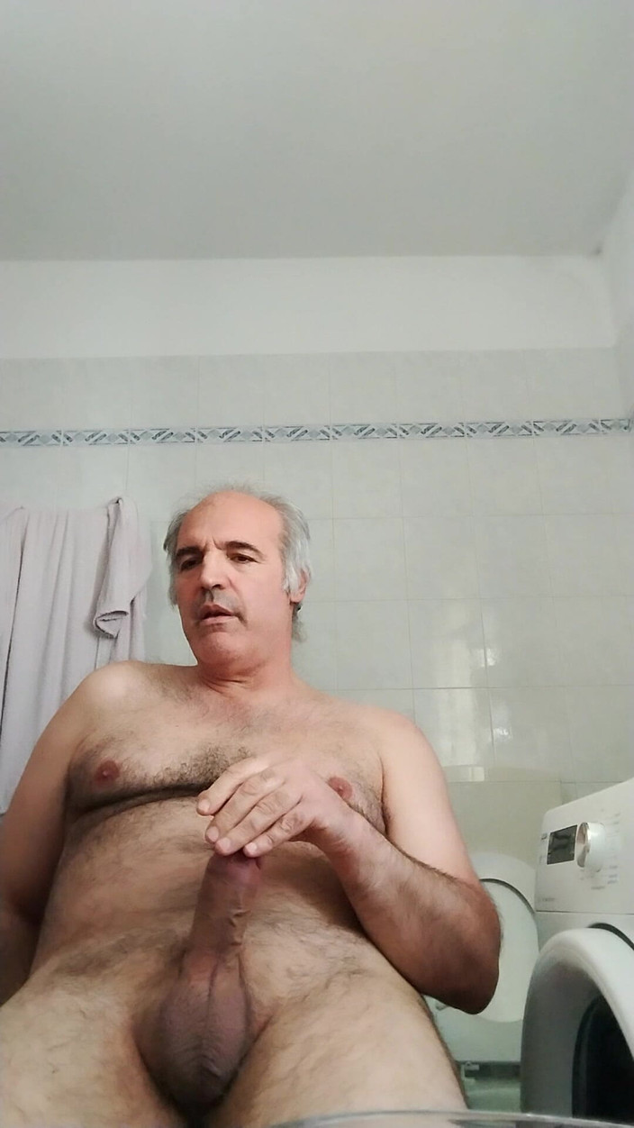 Setesesso7: 순결 15일 후에 내 자지에서 얼마나 많은 정액이 나왔습니까!