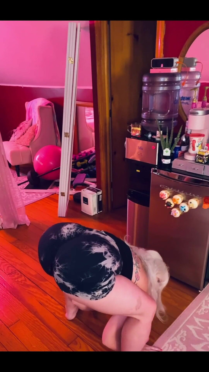 PaintedRose: Sexy Sweet Prostie Stretch Pun pariu că știi unul din motivele...