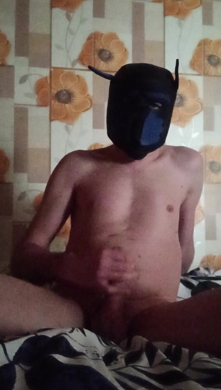 dogpoland22: Bitch Masturbation