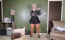 Alice Stone: Stripping BBW Dirty Talking Whore Jiggles Her Fat Body and...