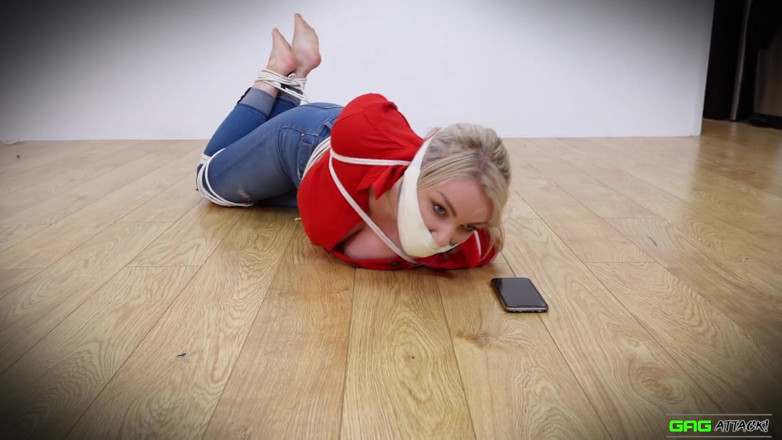 Gag Attack: Penny Lee - Hogtied