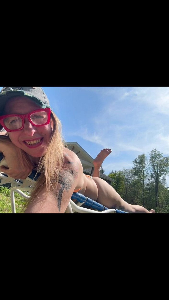 Long Toe Sally Big Buns: En el crucero