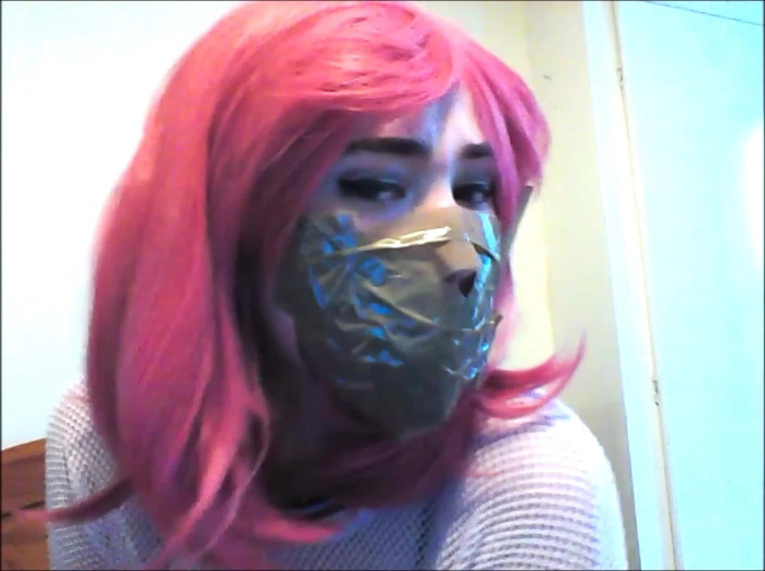 Selfgags classic: Misha Mayfair dalam: Pembicara pita disumbat soket!