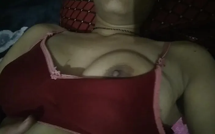 Redlabeldolly: Indian Teen Rubbing Pussy