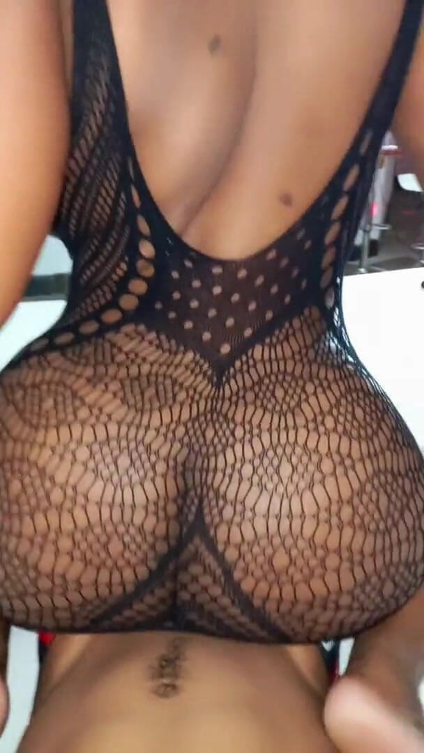 AndreaAndJean: Ho portato la mia sorellastra in un motel per la...