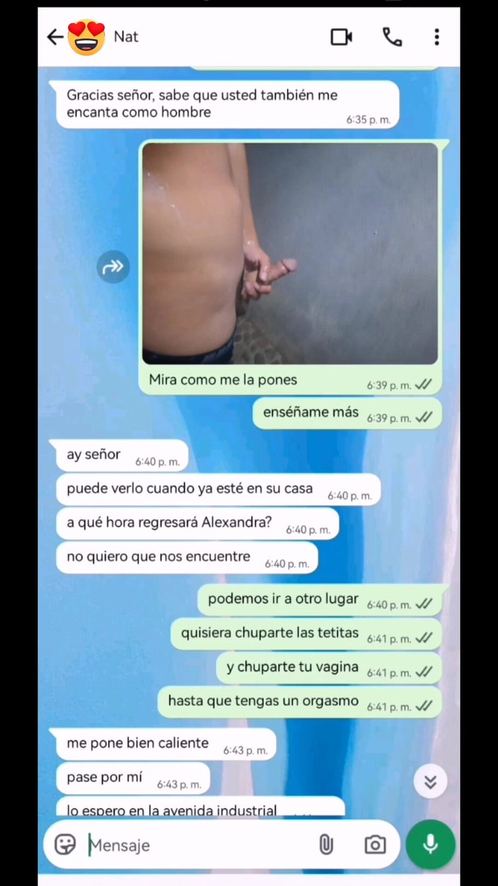 Natasha Caseros: Heiße chat mit dem freund meiner stieftochter