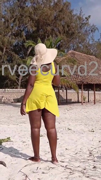 HD 4:31 Searching for Sex Baddie at the Beach Are You There