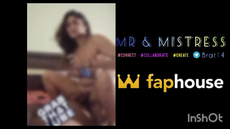 Anu: Une MILF indienne sexy chevauche la bite de son meilleur...