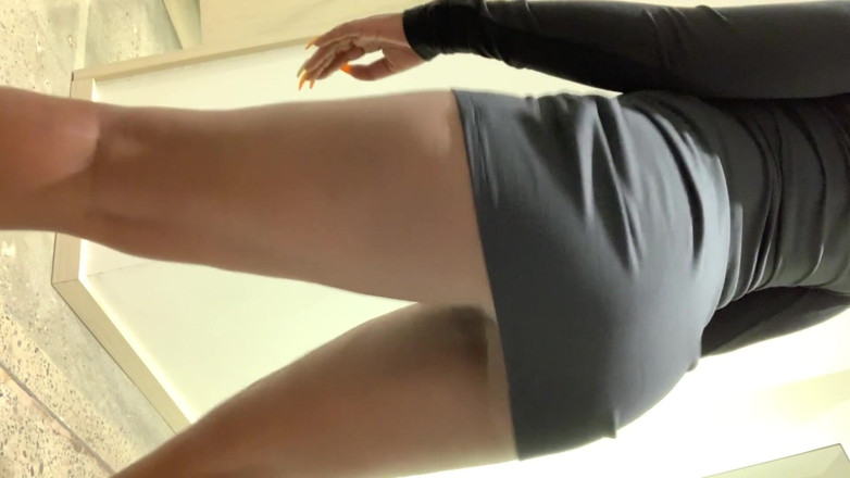 Milftits24: Tieten en sexy kont