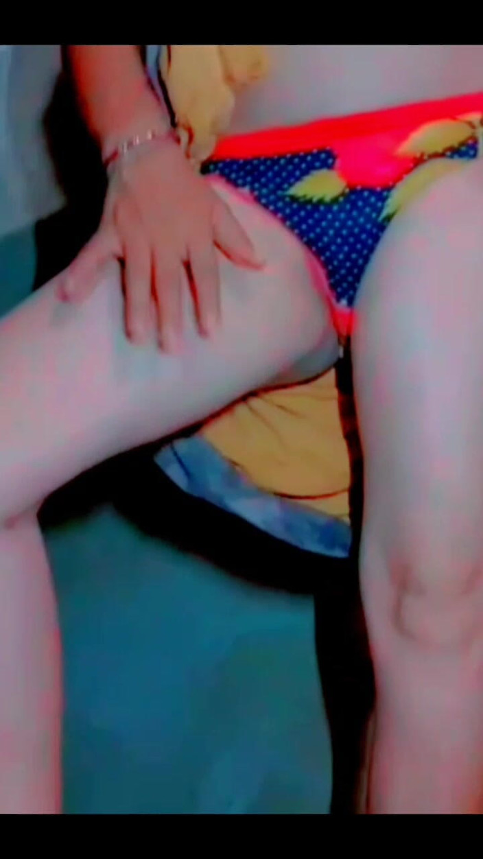 TricolorMusic3: I Want Sex Very Much, I Am Craving Every Day,...