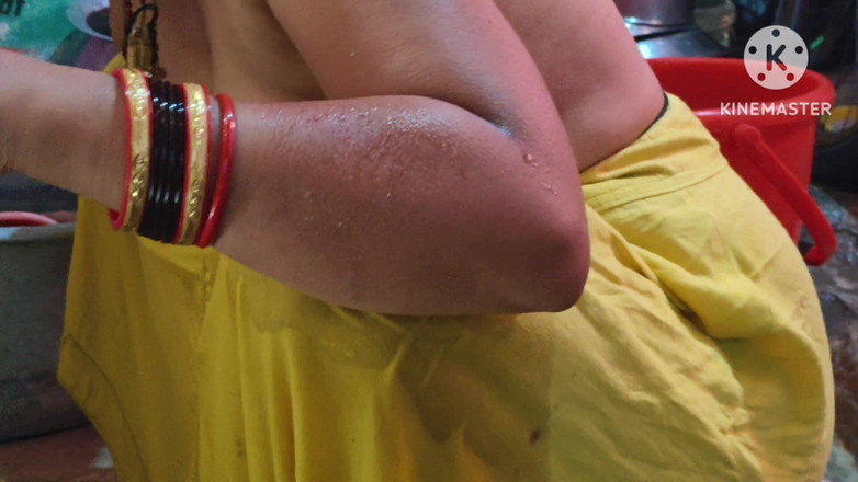 Anita yadav: Bhabhi Mandi