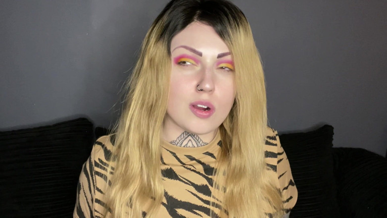 Miss Valentina: Fascinat să o uite