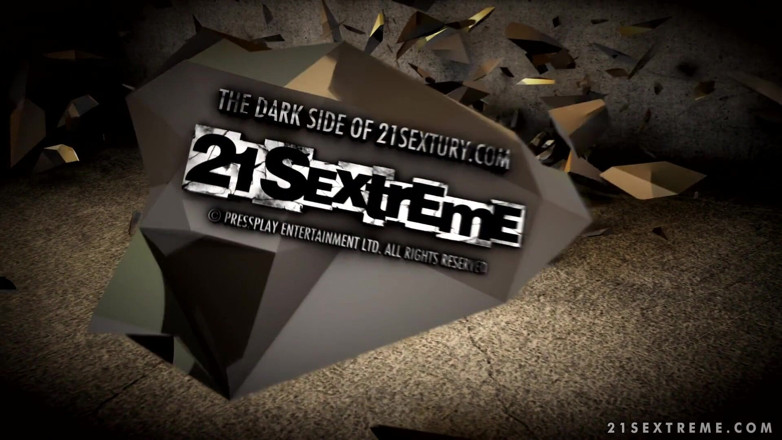21 Sextreme: 21Sextreme - Come play with granny