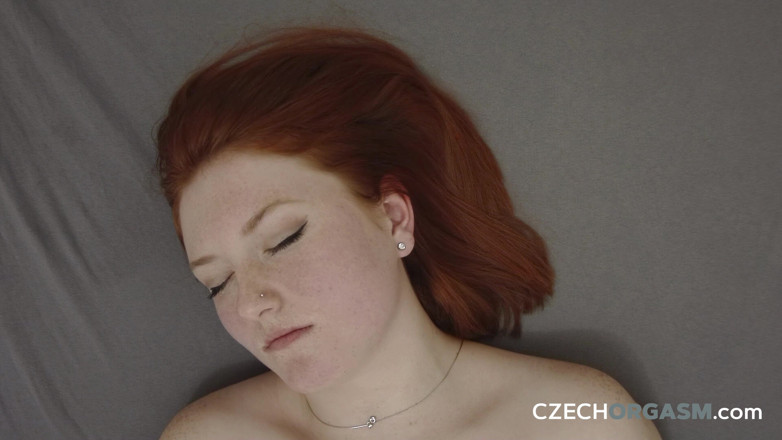 Czech Orgasm: Orgasme tchèque 117, solarium surprise d’une blonde mince - plaisir avec ses...