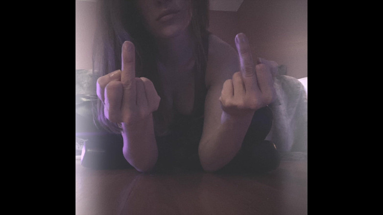 TheRealKittyD: Mean mistress - você é um perdedor de pau pequeno - conversa suja