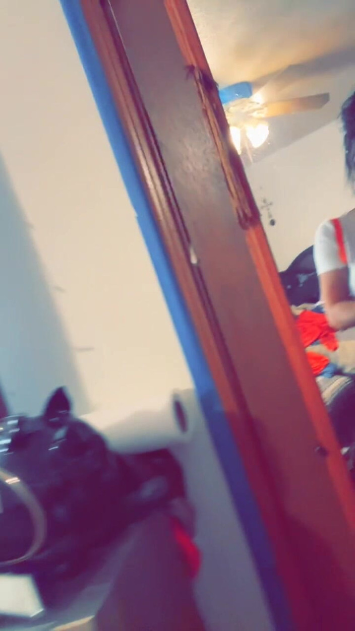 Krystal Petite Treat: Lil provoca puta