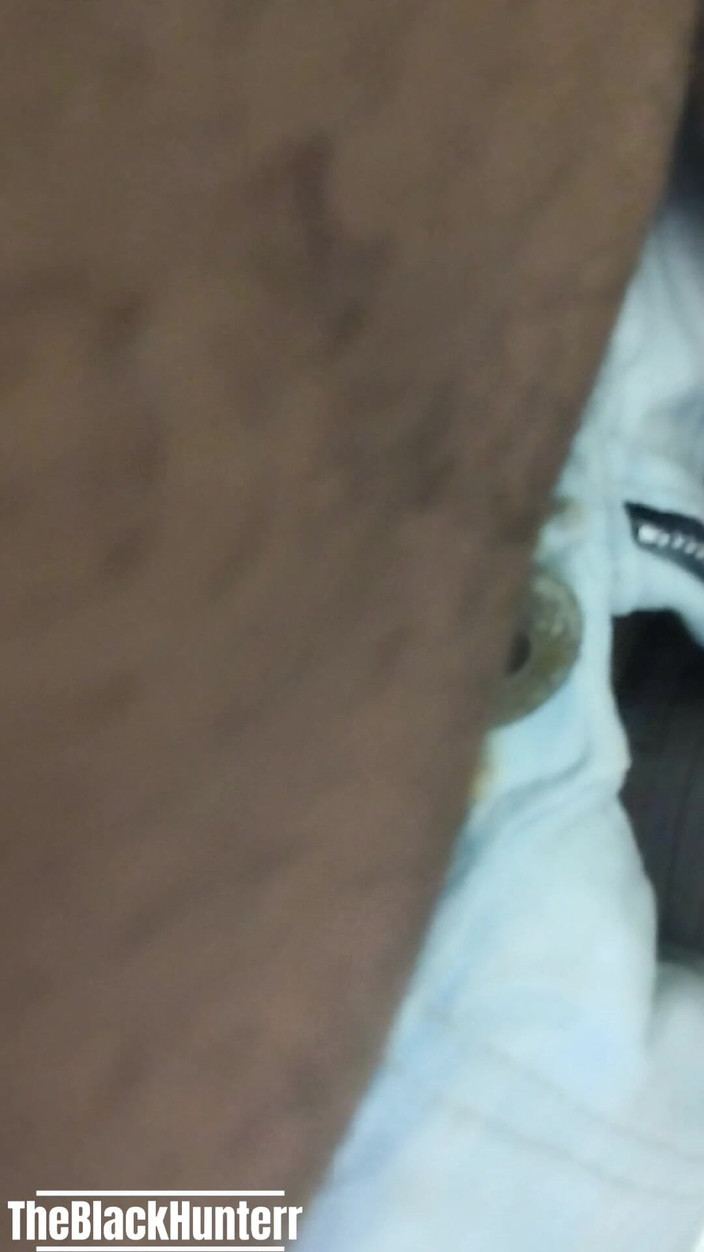 TheBlacKHunterr: Мастурбація в туалеті