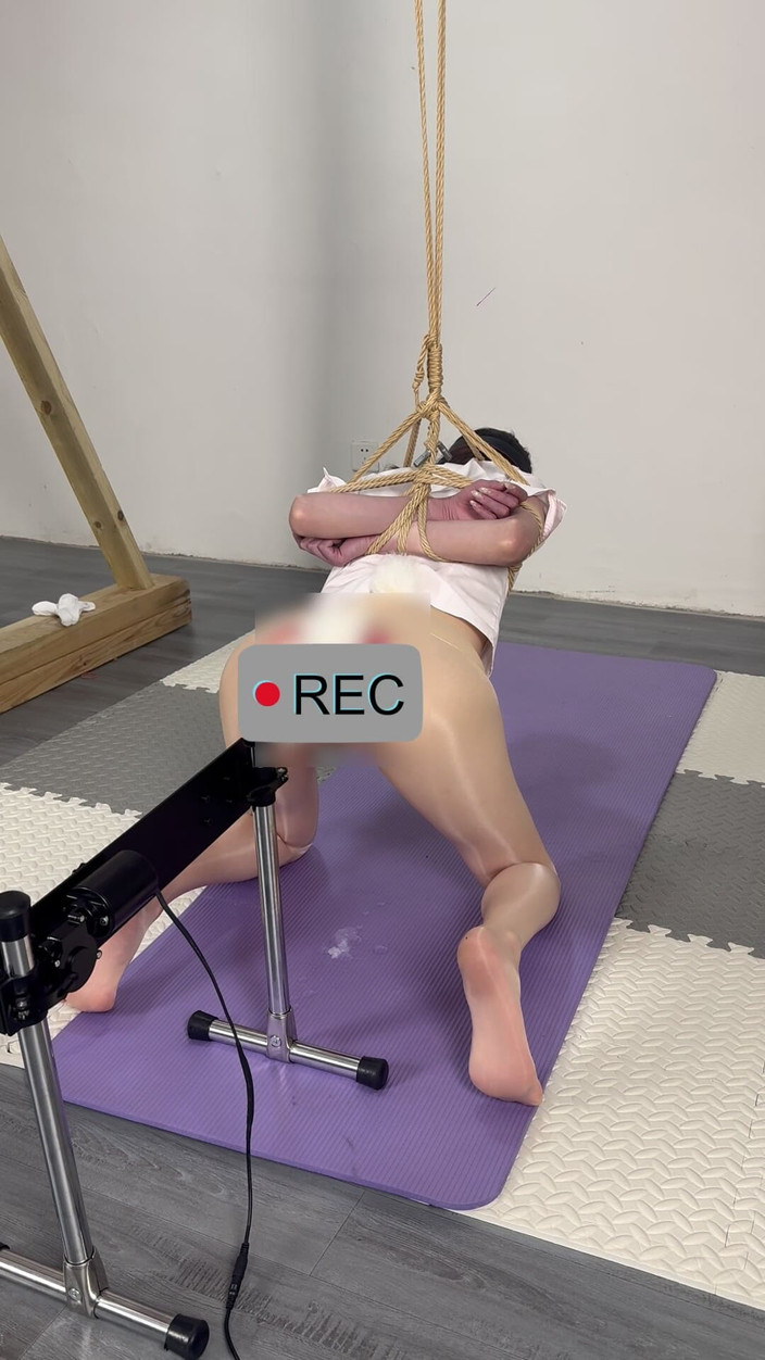 Yanmou: Cinture di castità più allenamento verbale