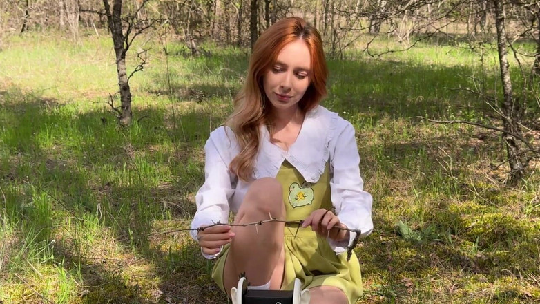 Loly Nebel Studio: Ziua Asmr în pădure cu mine