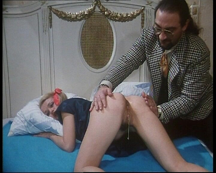 Vintage megastore: Phim khiêu dâm cổ điển với roberto malone móc cua âm hộ ướt át...