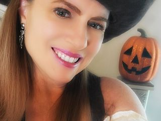 Nikki Nevada: sexy pirate wench Nikki Halloween 2022 dildo sucking and fucking with...
