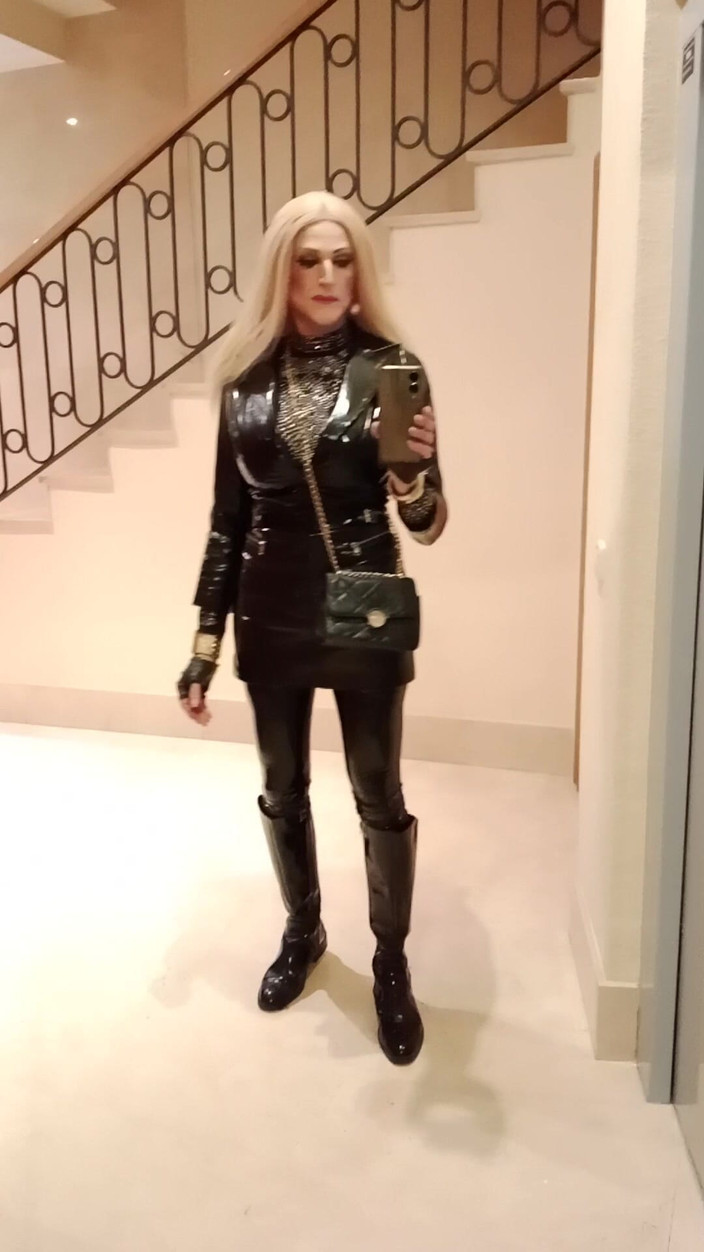 Tatiana Zorrita: Vinilo 2