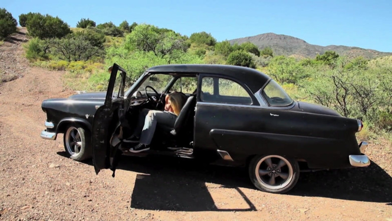 DaringPureXXX: Loira Angel é fodida pelo carro