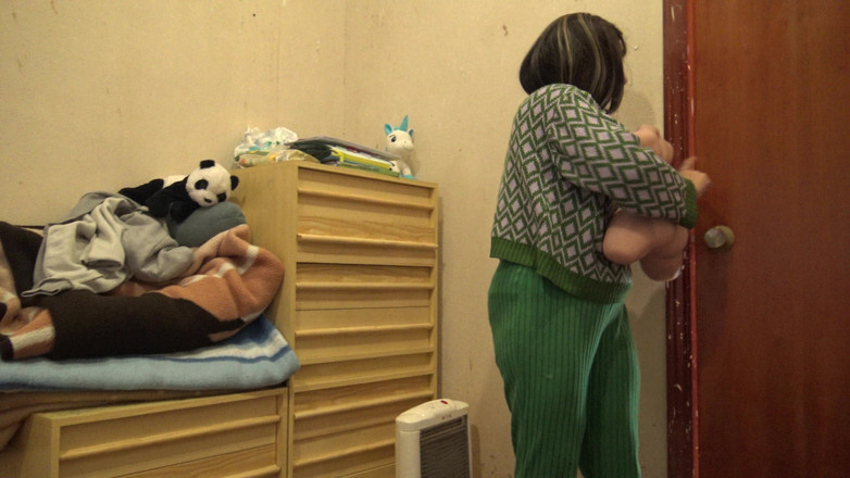 Stepmom Susan: Perverted Stepmother Wakes up Her Stepson to Fuck Her Tantaly...