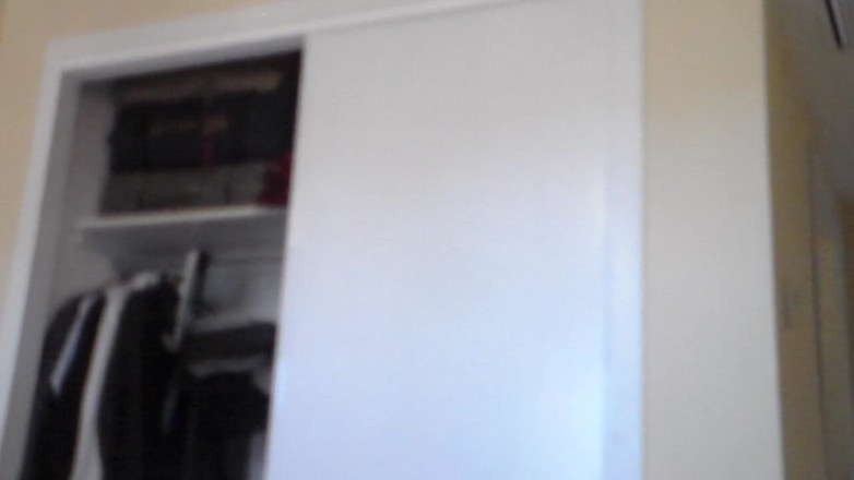 Sex hub couple: Jen gets a dildo in her pussy and in her...