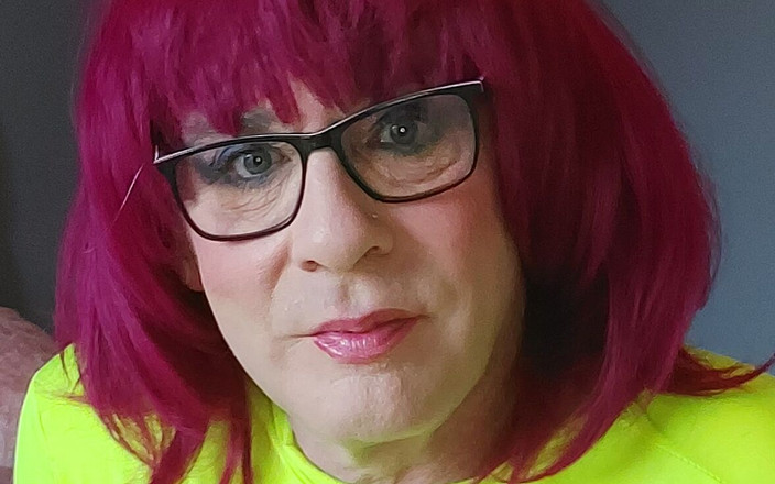 Juniperberi29: मिनी स्कर्ट वीर्य